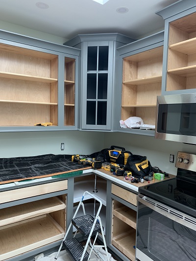 Detail of corner cabinets